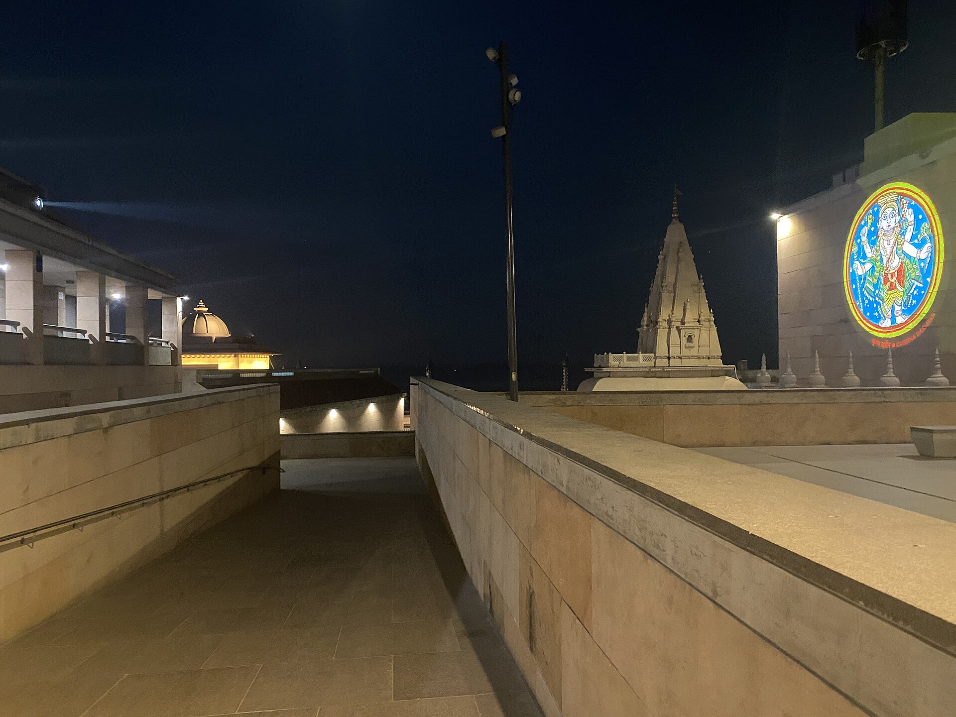 Kashi Vishwanath Temple Walkways and Projection-2
