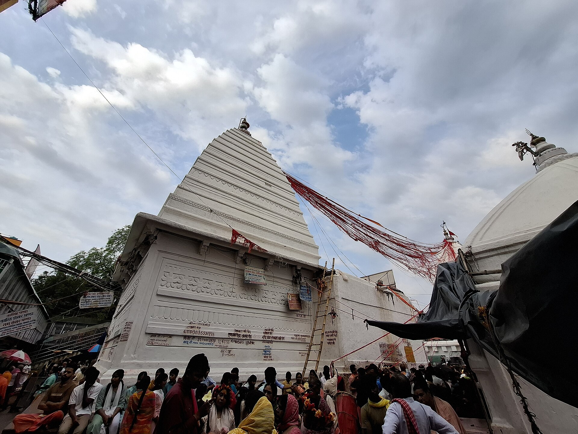 Baidyanath temple and temple complex, Deoghar 02